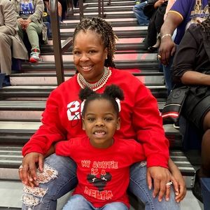 Meet your Posher, Cherie